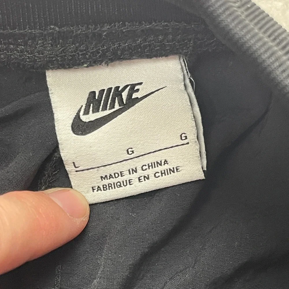 Nike Womens Woven Essential High Rise Loose Fit Pants‎ Black Sherpa Large DQ6809